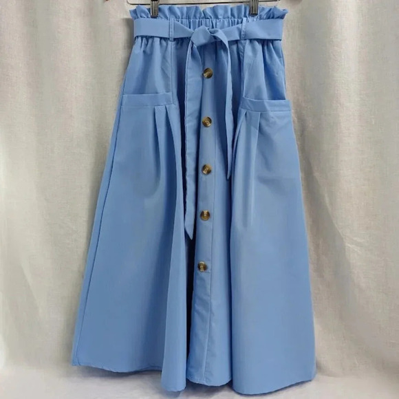 Dresses & Skirts - blue skirt with button detail, elastic waist and tie belt women's size M B10